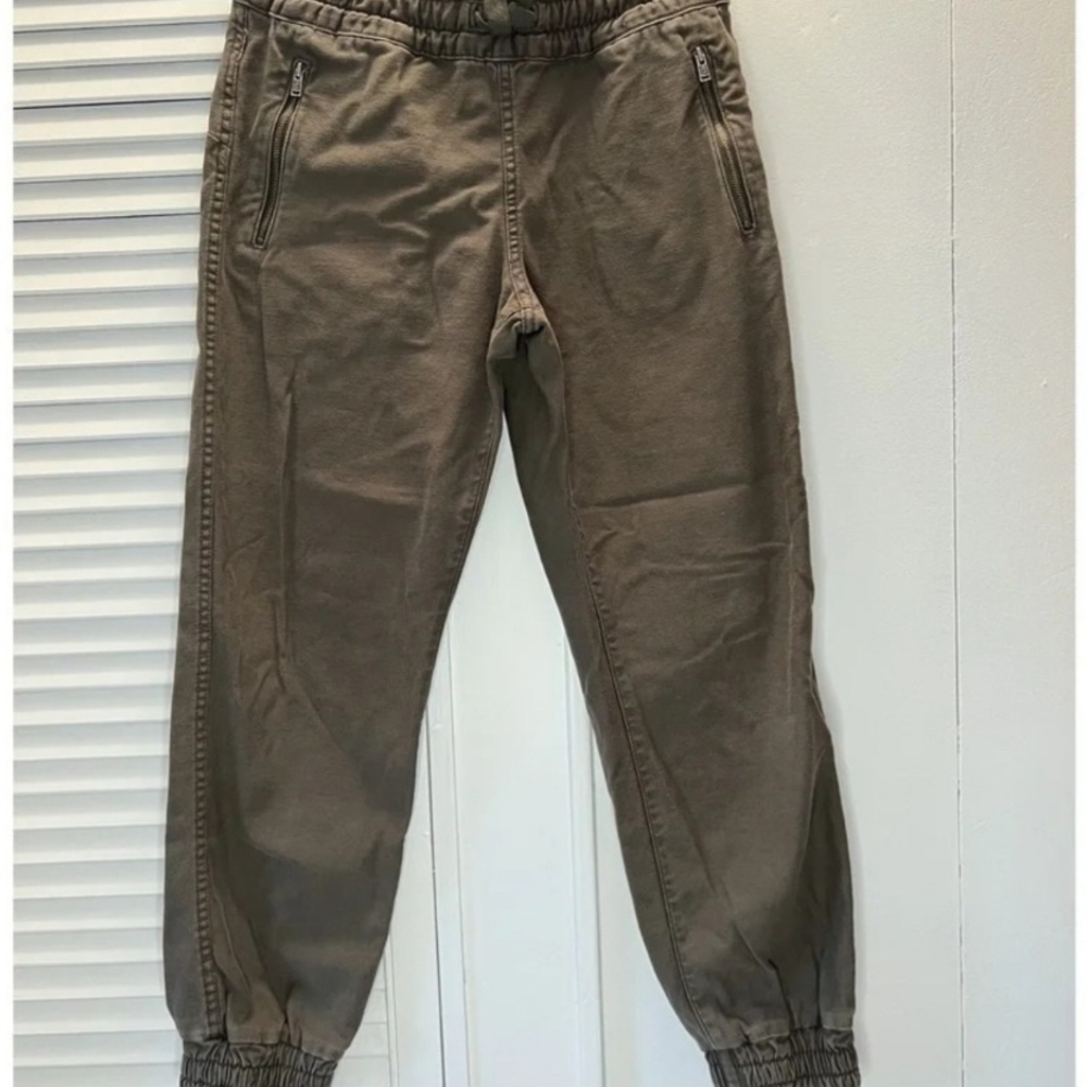 Womens TNA Green Cargo with Elastic Cuffs and Relaxed Fit